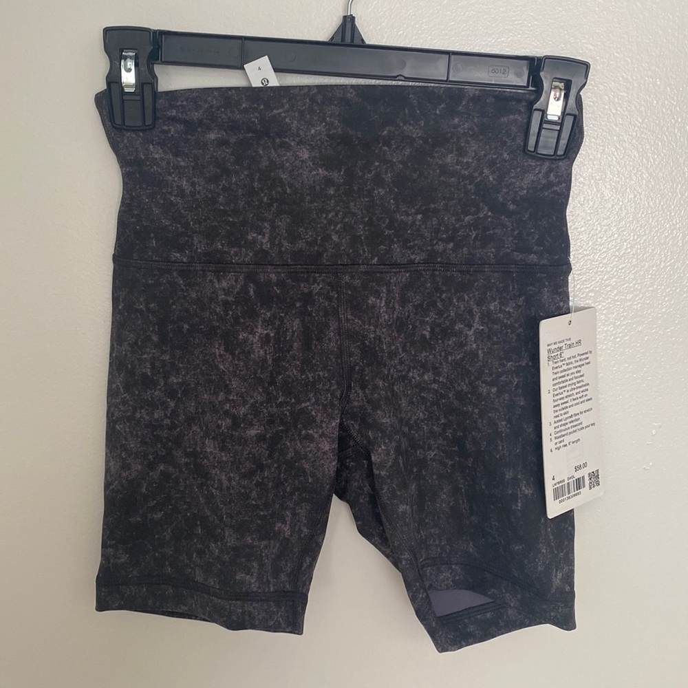 Lululemon Wunder train HR short 6”, brand new with tags
